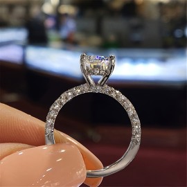 Hot Selling Promise Ring Inlaid Solitaire Zircon Paved Micro Shining Zircon Luxury Engagement Wedding Jewelry For Bride Dainty Chrismas Evening Party Decor