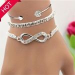 3pcs Women's Crystal Snake Chain Infinity Shaped Bracelet Set